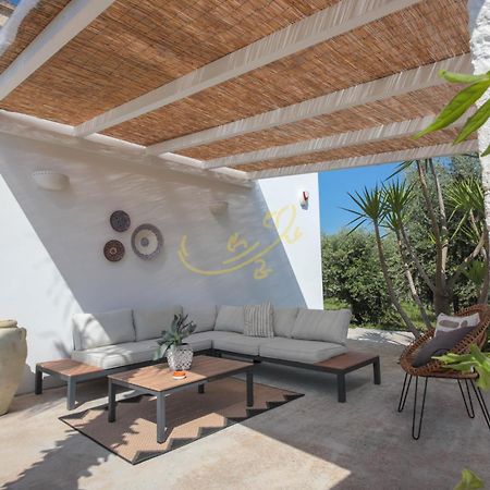 Td Dimora Del Giglio With Organic Garden With Pool Villa Ostuni Ngoại thất bức ảnh